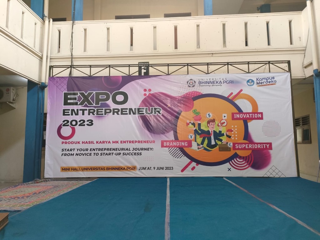 EXPO 3.jpg